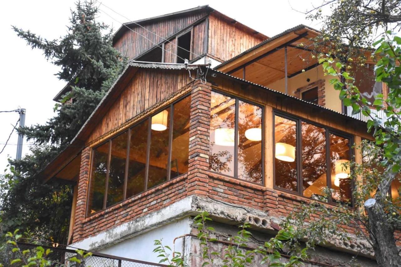 Arevatun Dilijan Exterior foto