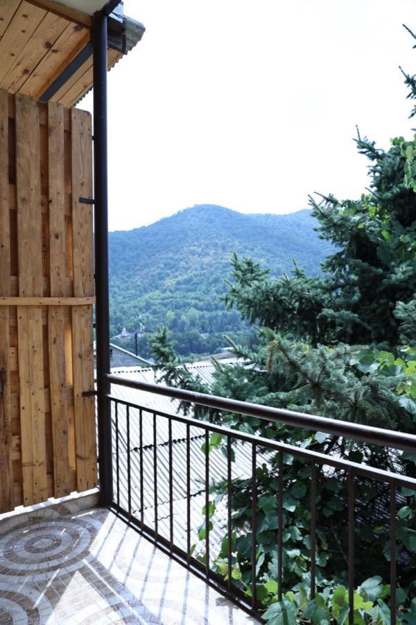 Arevatun Dilijan Exterior foto